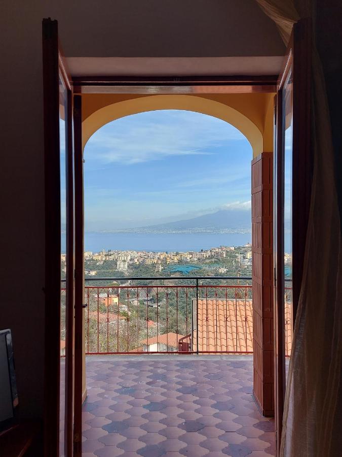 Margherita House Sorrento Vico Equense Esterno foto