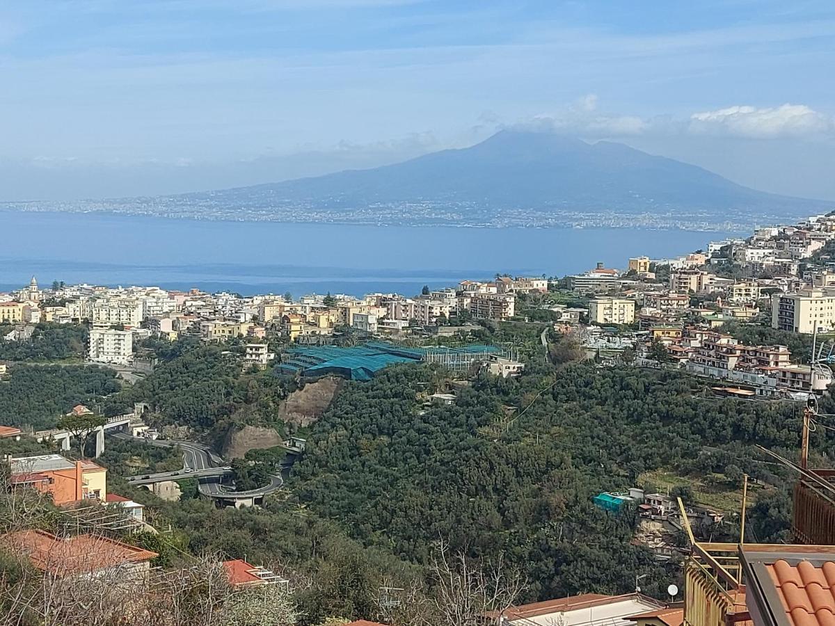 Margherita House Sorrento Vico Equense Esterno foto